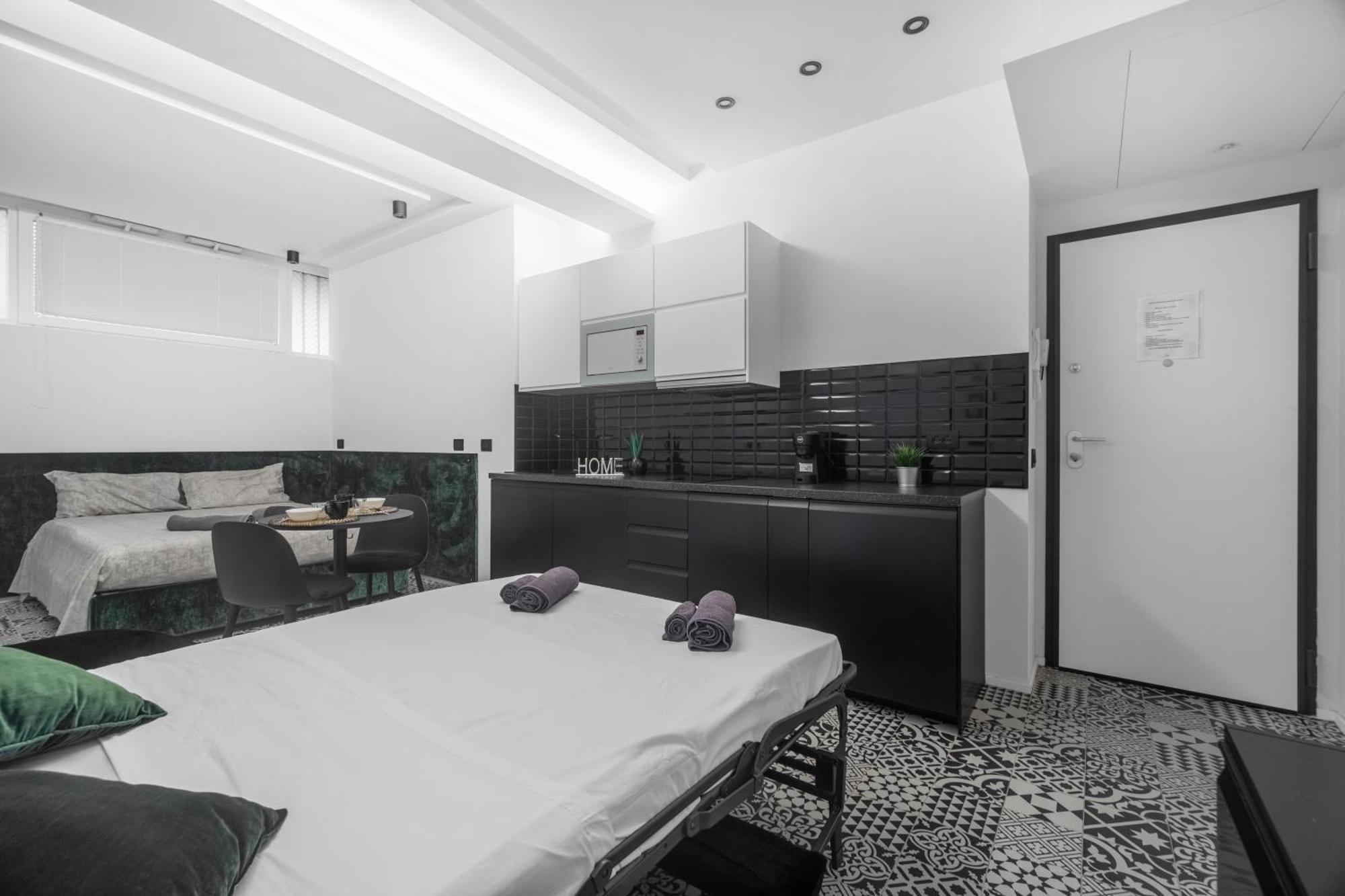 Pag60 -Crescenzago-Luxury Green House Мілан Екстер'єр фото